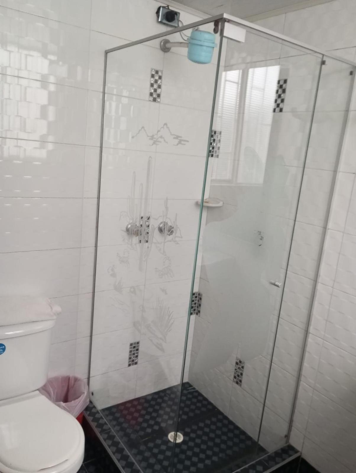 Habitación Con Baño Privado Cerca Al Aeropuerto * Bogotá